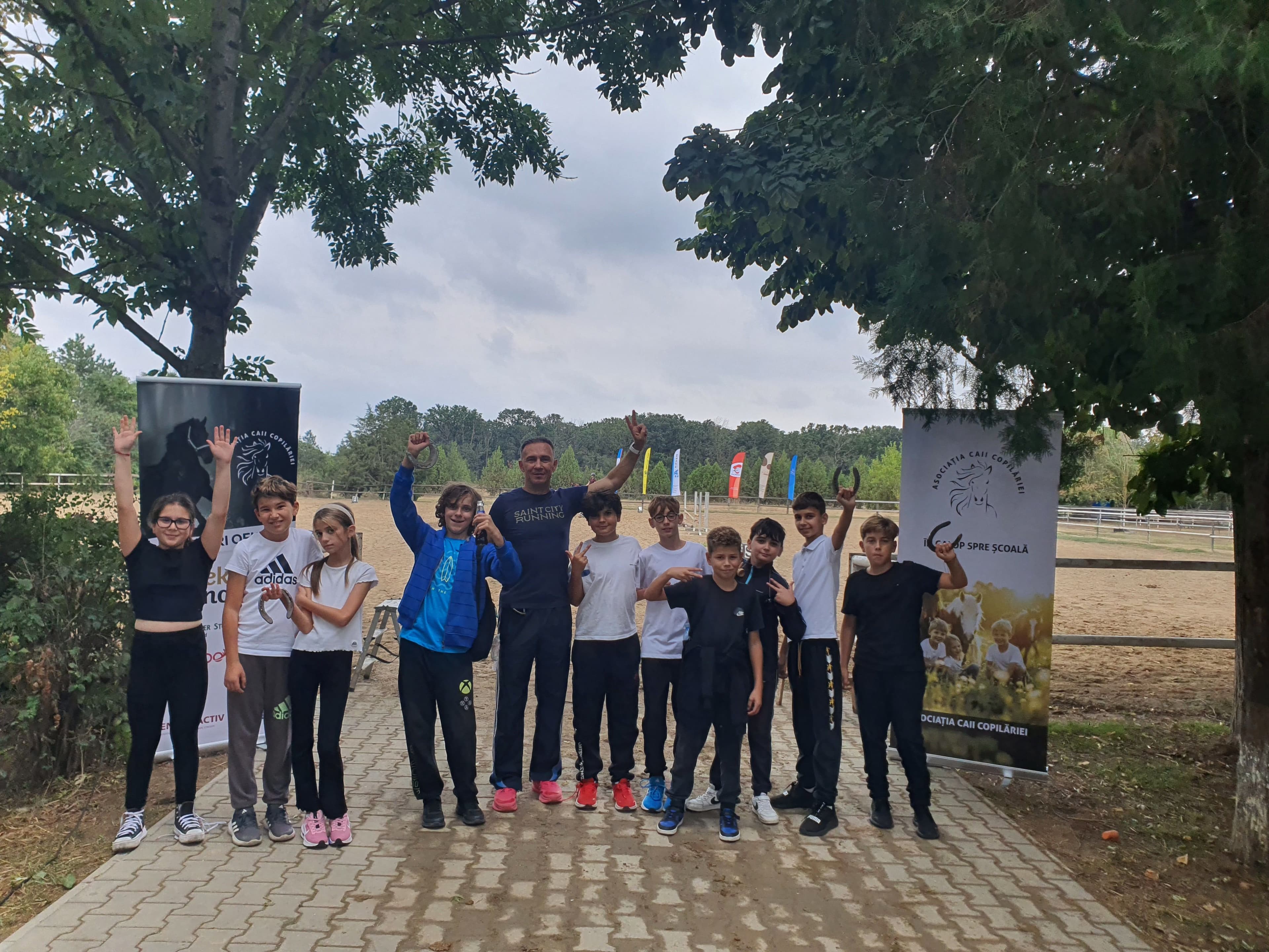 În Galop Spre Școală